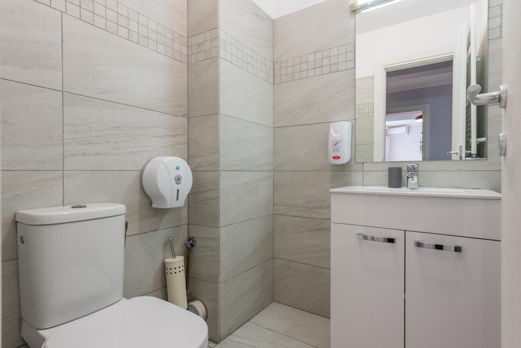 Harmony Residence Bukares Bagian luar foto